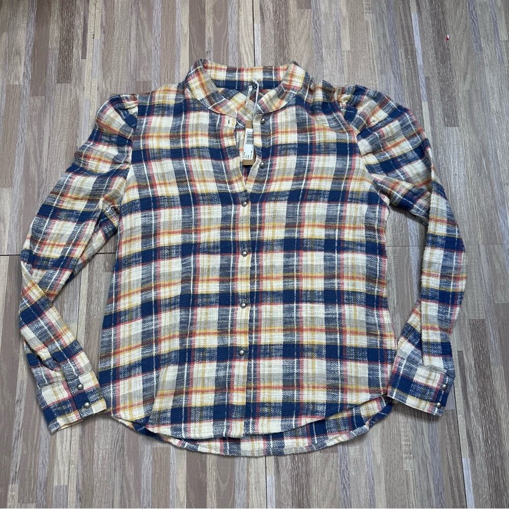Flannel Plaid Button-Up Shirt with Puffy Sleeves, Women’s Small NWT